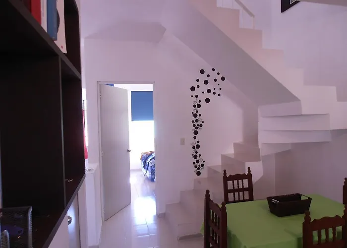 Iguanaplaya B&B Acomodação com café da manhã  *