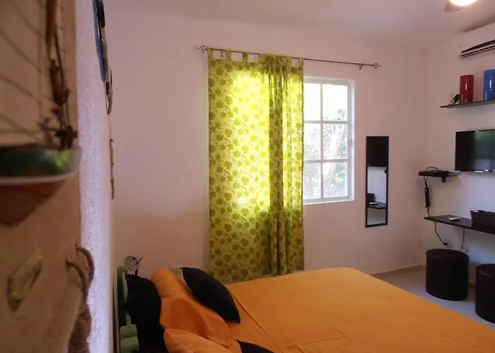 Acomodação com café da manhã  Iguanaplaya B&B *