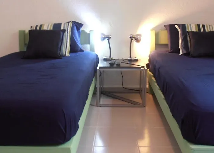 Acomodação com café da manhã  Iguanaplaya B&B